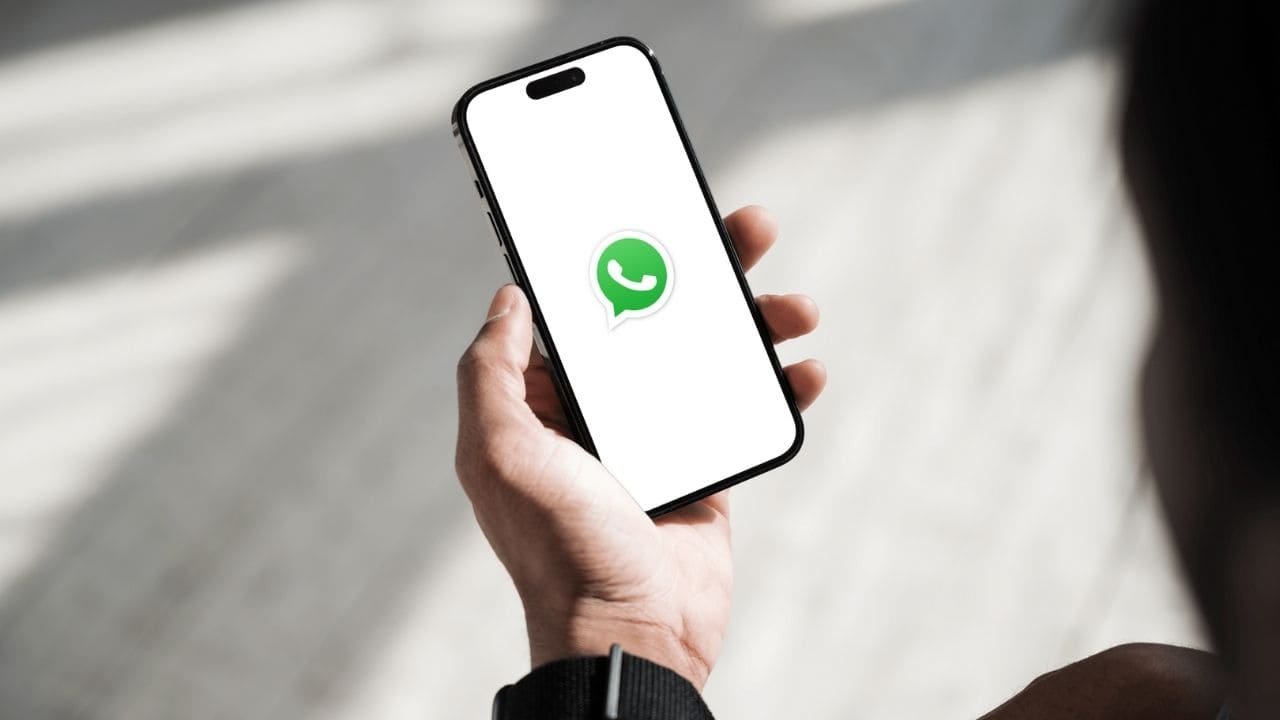 WhatsApp Document Scan Feature