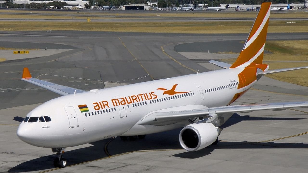 top 10 best and worst performing airlines in 2024