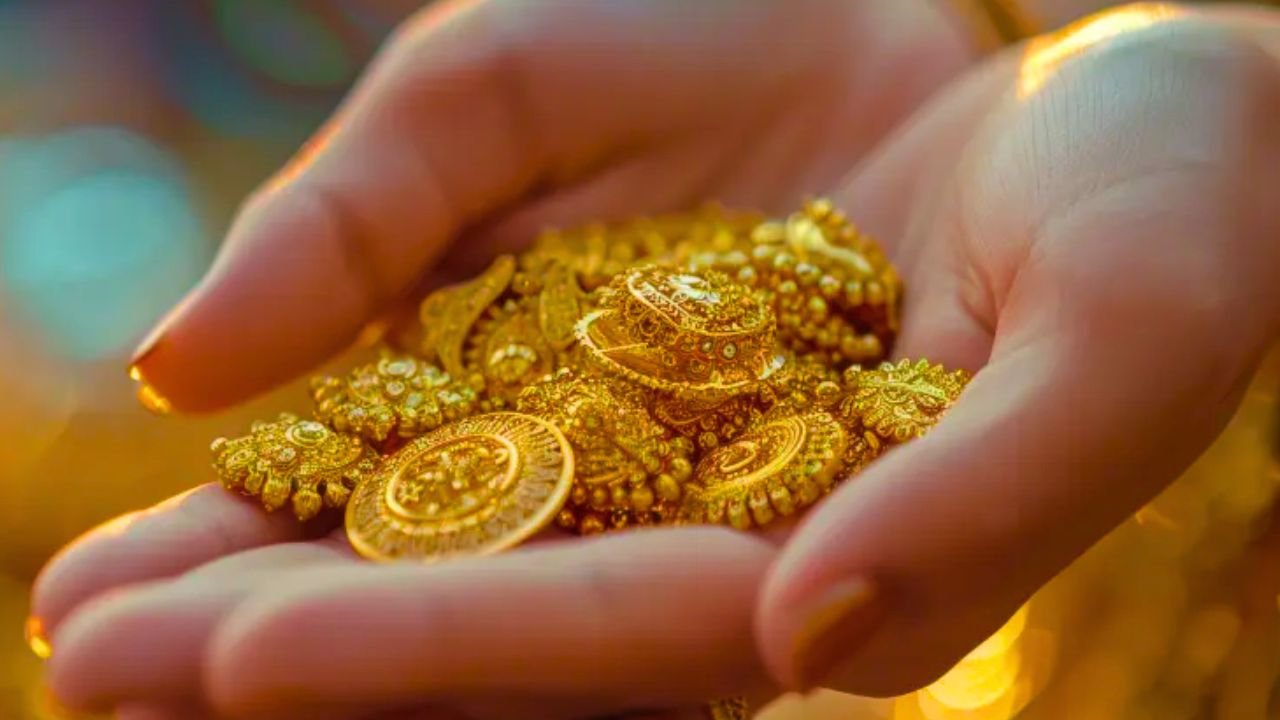 Gold Price Today: मकर सक्रांति पर क्या चल रहे है सोने-चांदी के भाव