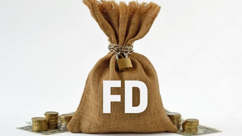 FD में करने जा रहे है Invest तो जान लो ये 3 जरूरी बातें, बाद में पछताना न पड़े