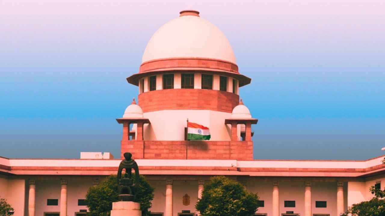 SCI JCA Recruitment 2025: सुप्रीम कोर्ट में जूनियर कोर्ट असिस्टेंट पदों पर निकली वैकेंसी, 8 मार्च तक आवेदन का मौका 