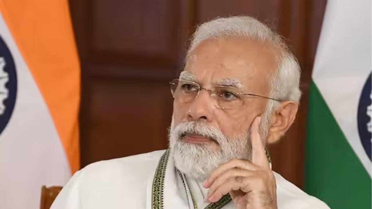 सिर्फ 2 रुपए रोजाना निवेश से पाएं 3,000 रुपए महीना पेंशन, जानिए प्रधानमंत्री श्रम योगी मानधन योजना की पूरी डिटेल्स