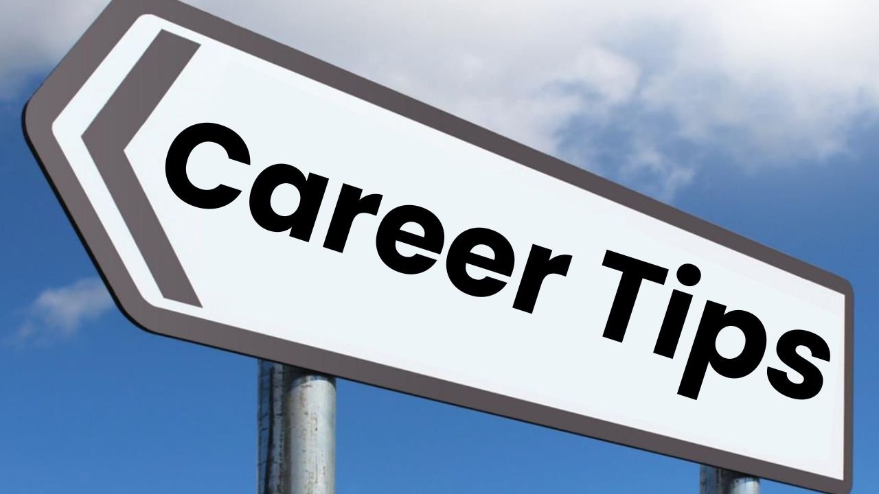 Career Tips: 10वीं के बाद बनाएं बेहतरीन करियर, ये 7 डिप्लोमा कोर्स दिलाएंगे शानदार नौकरी, जानिए पूरी लिस्ट